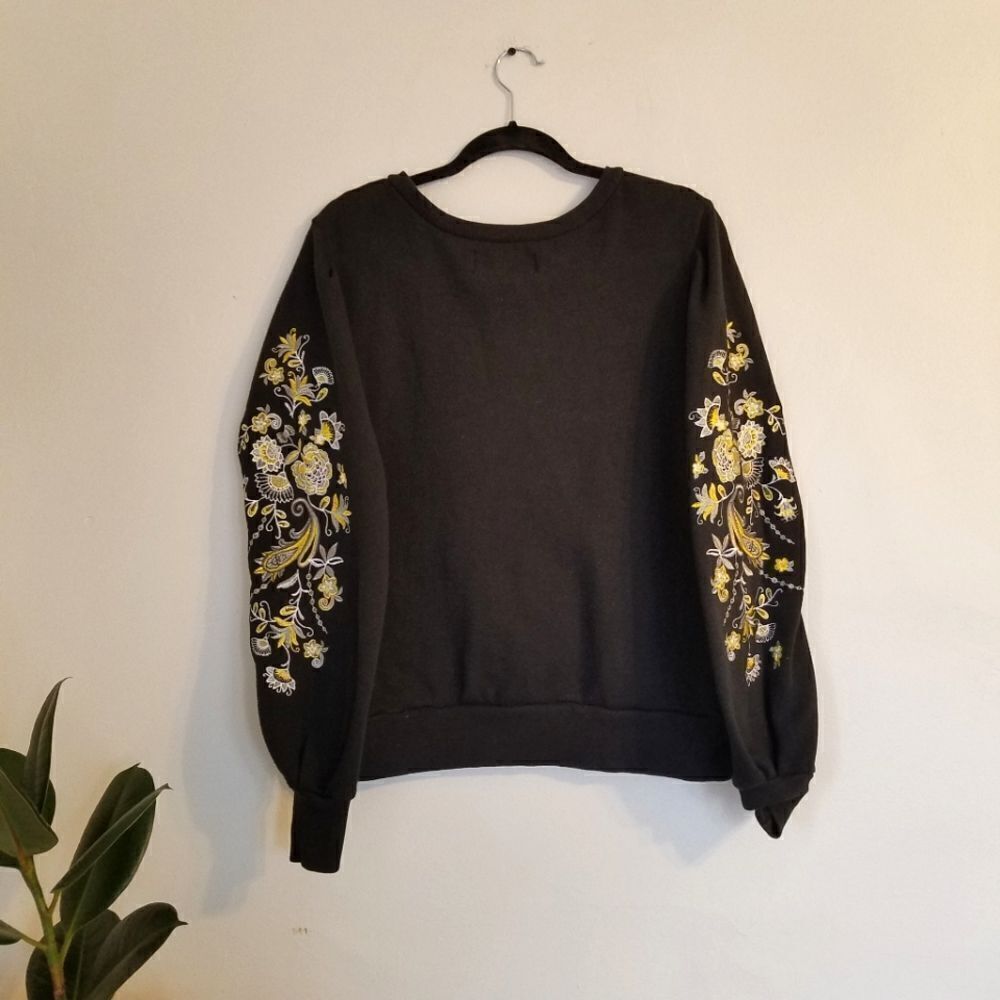 Gabrielle Union New York & Company Black Metallic Embroidered Boho Sweatshirt - Picture 5 of 10